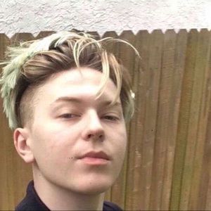 Meet your Posher, Joshua